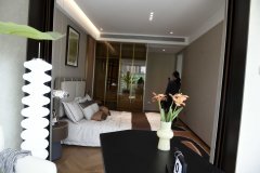 银成山河印一直立脚者的实正在糊口需求